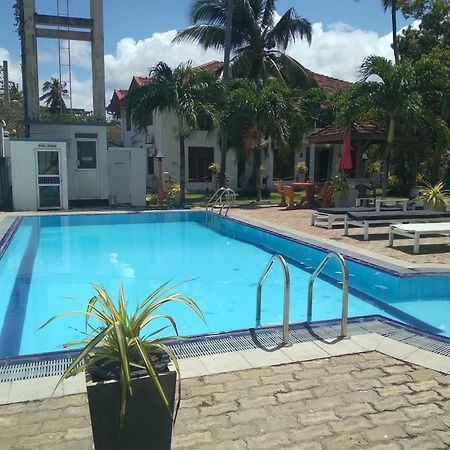 Vijai Resort Негомбо Экстерьер фото