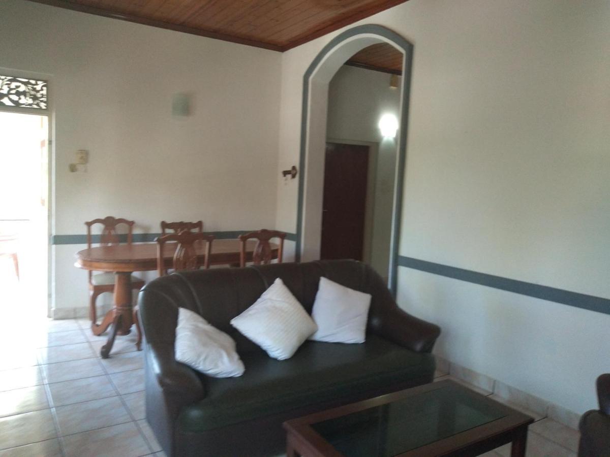 Vijai Resort Негомбо Экстерьер фото