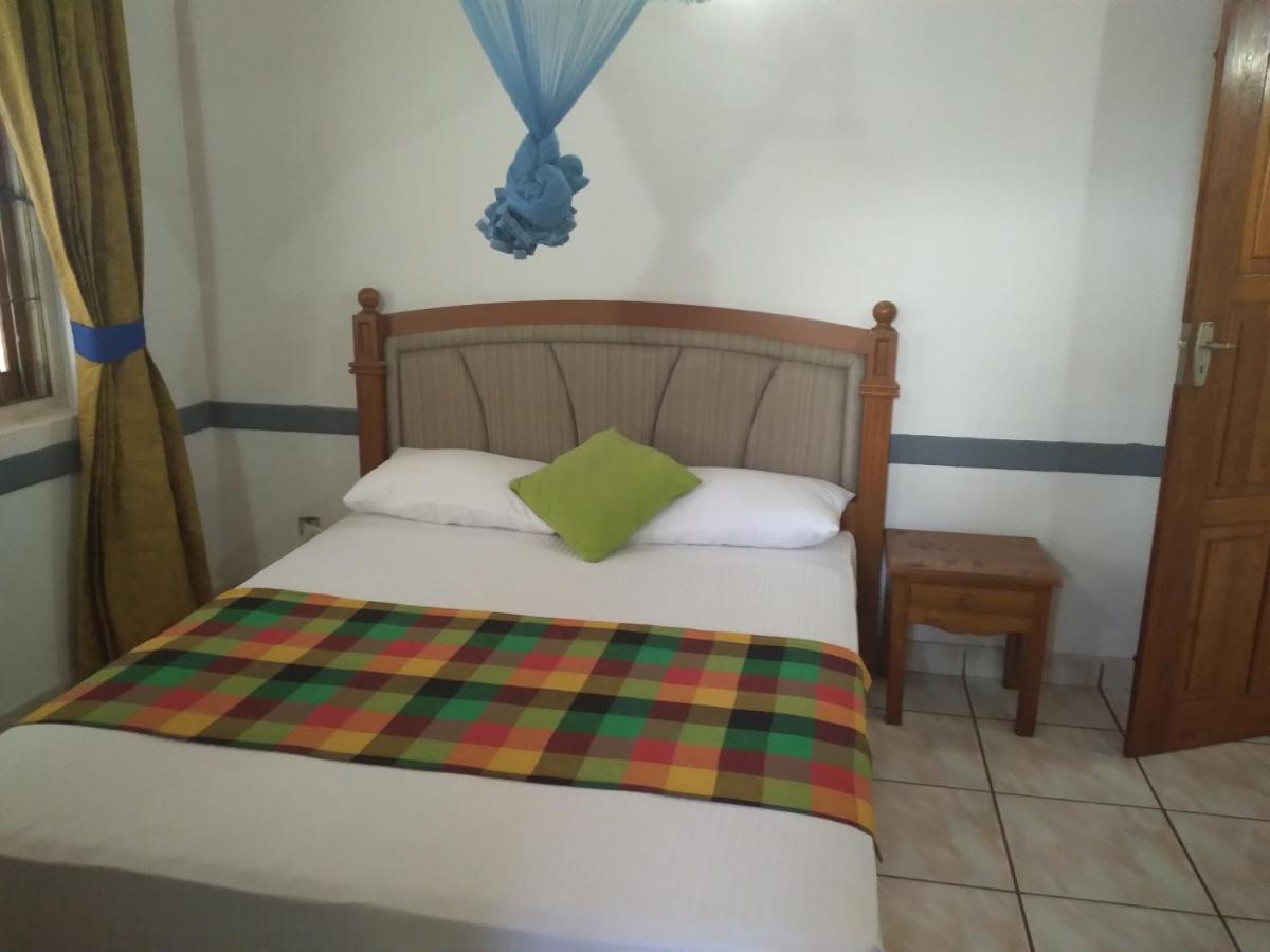 Vijai Resort Негомбо Экстерьер фото