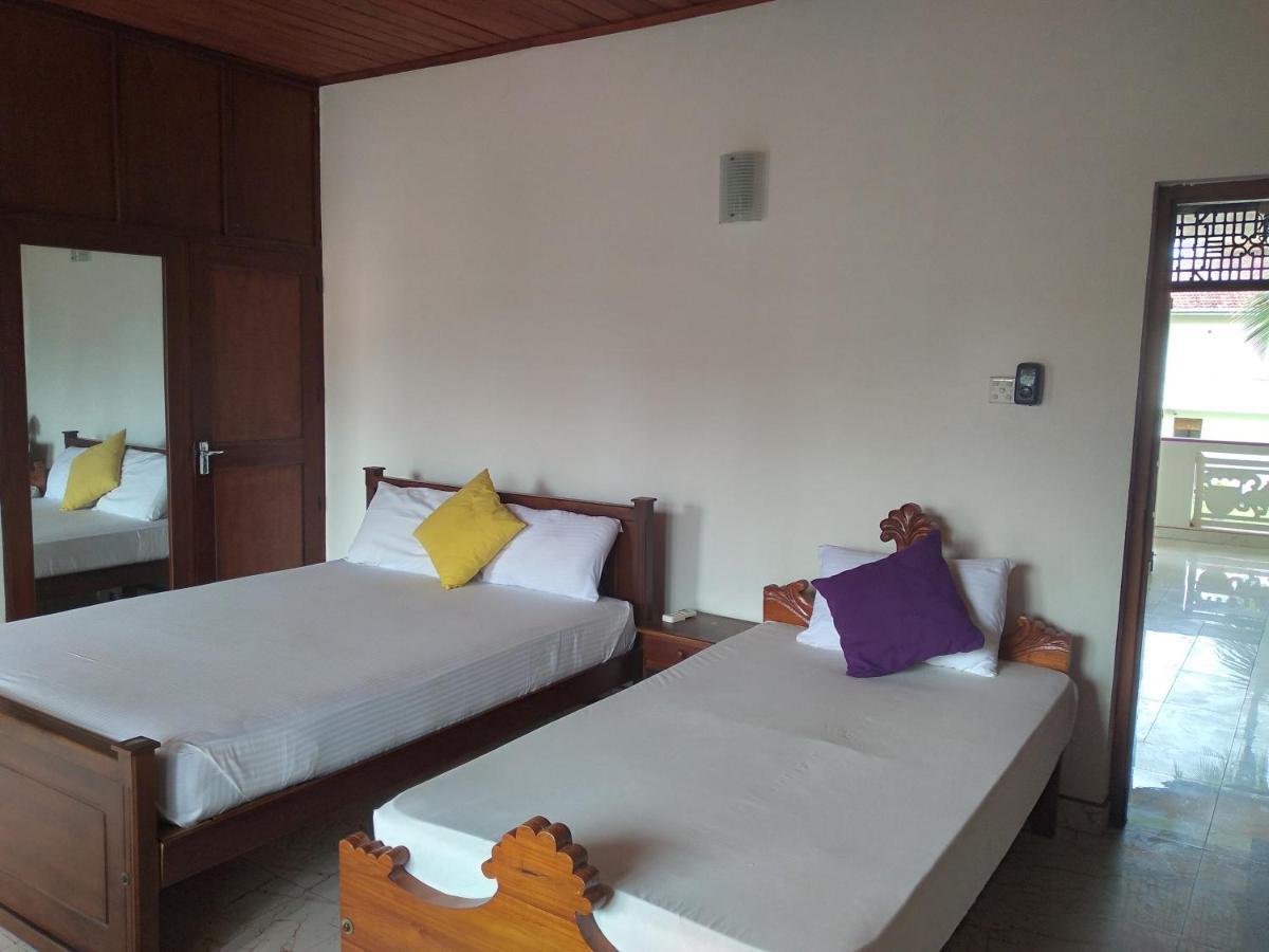 Vijai Resort Негомбо Экстерьер фото