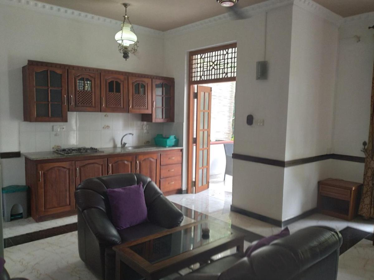Vijai Resort Негомбо Экстерьер фото